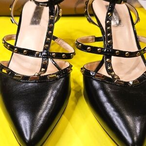 Bundle deal 🔥 Gold studded black heels international concept